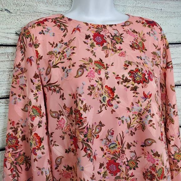 LOFT Petites Pink Floral Long Sleeve Blouse – Size MP - Picture 3 of 8